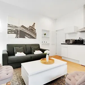https://cmg-cosy-studio-4p-tiquetonne-chatelet.fr-paris.fr
