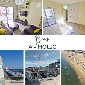 Beach-a-holic Apartment, 2 Min Distance From Marina Apartament
