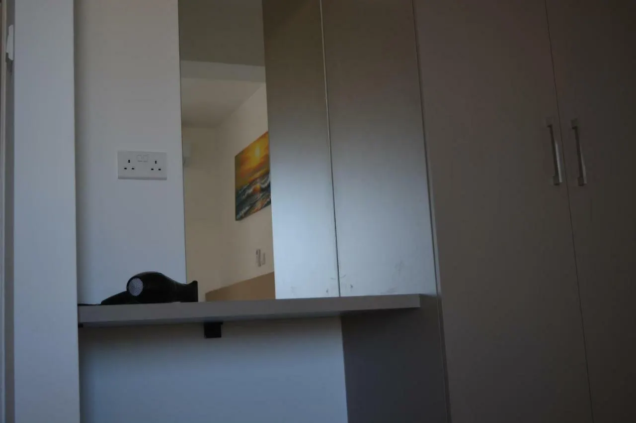 P.L Hermes Studios & Apartments Larnaca