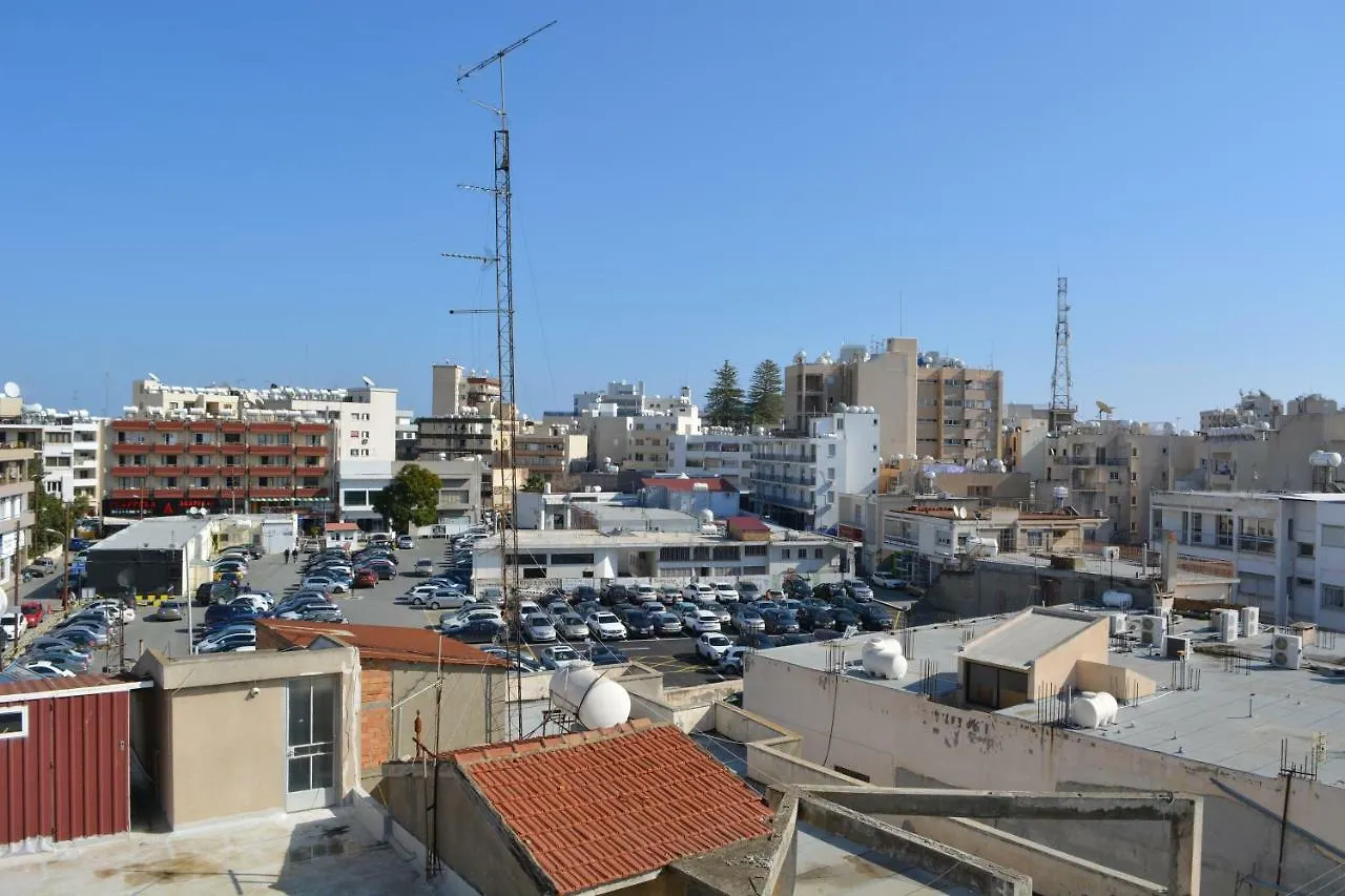 P.L Hermes Studios & Apartments Larnaca