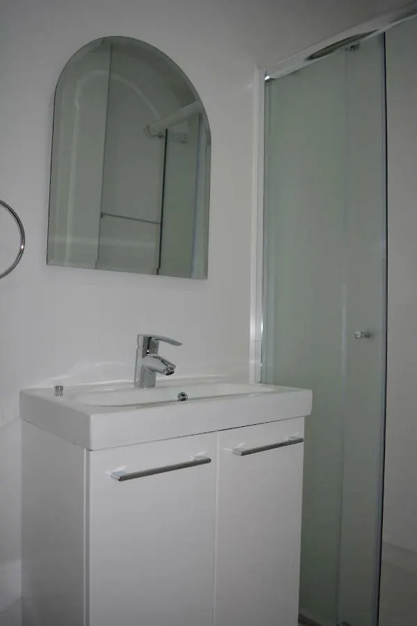 P.L Hermes Studios & Apartments Larnaca Cyprus
