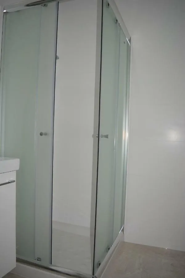 P.L Hermes Studios & Apartments Larnaca
